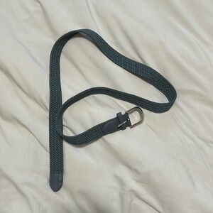 Gray belt.